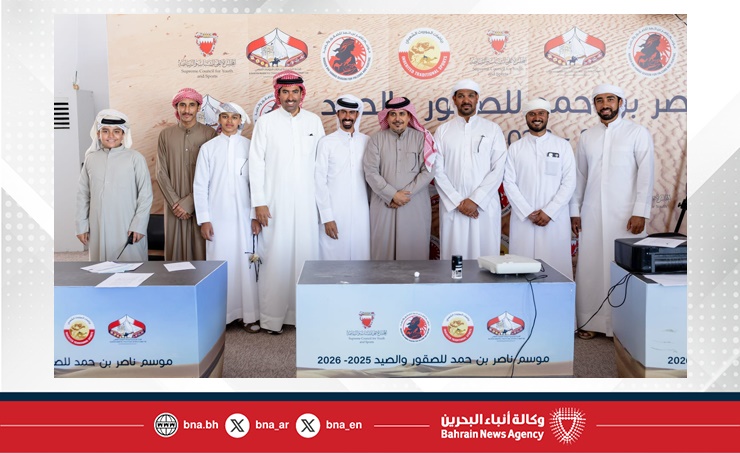 منافسات قوية في أشواط المحترفين بموسم ناصر بن حمد للصقور والصيد